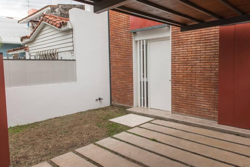 Apartment Espacioso Duplex En Cordoba, Argentina *